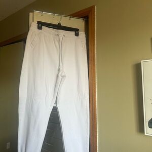 DKNY Women’s White Sweatpants